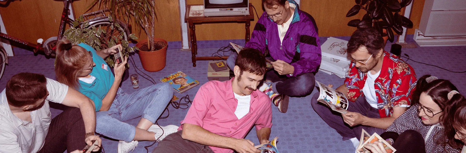 Das Guid.New Team beim gemeinsamen Retro-Gaming