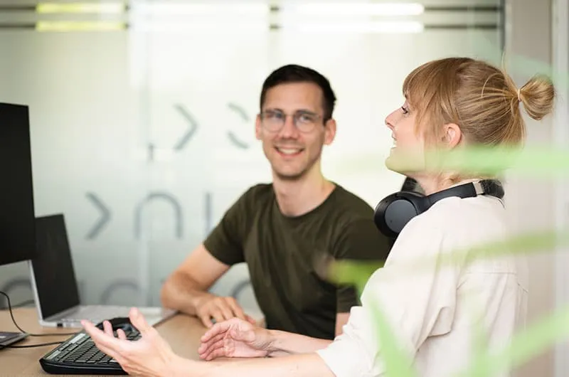 Guid.New Teamarbeit im Arbeitsumfeld der Softwareentwicklung